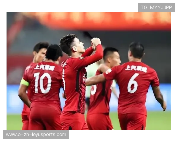 上港冠军文化的商业化:球衣、版权与赛场体验 上港冠军文化的商业化:球衣、版权与赛场体验