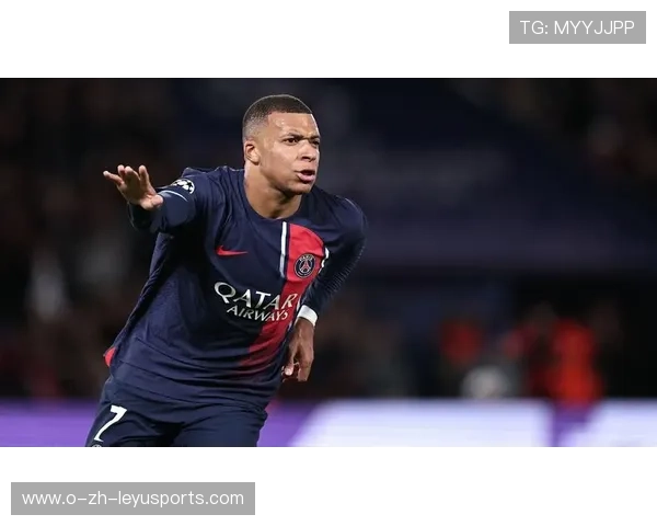 姆巴佩低平抽射被门将极限扑出